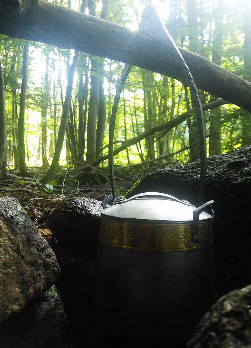 merf-dunedain-trail-kettle-02-hanger.jpg