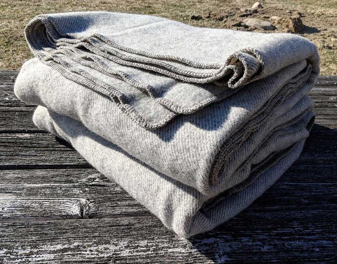 blankets-folded.jpg
