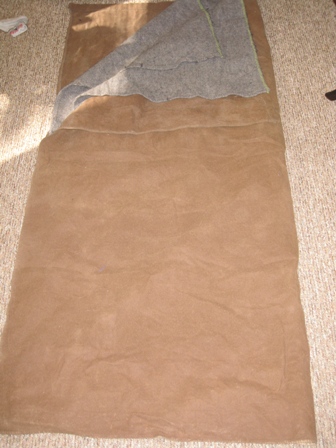 bed roll lay out small.jpg